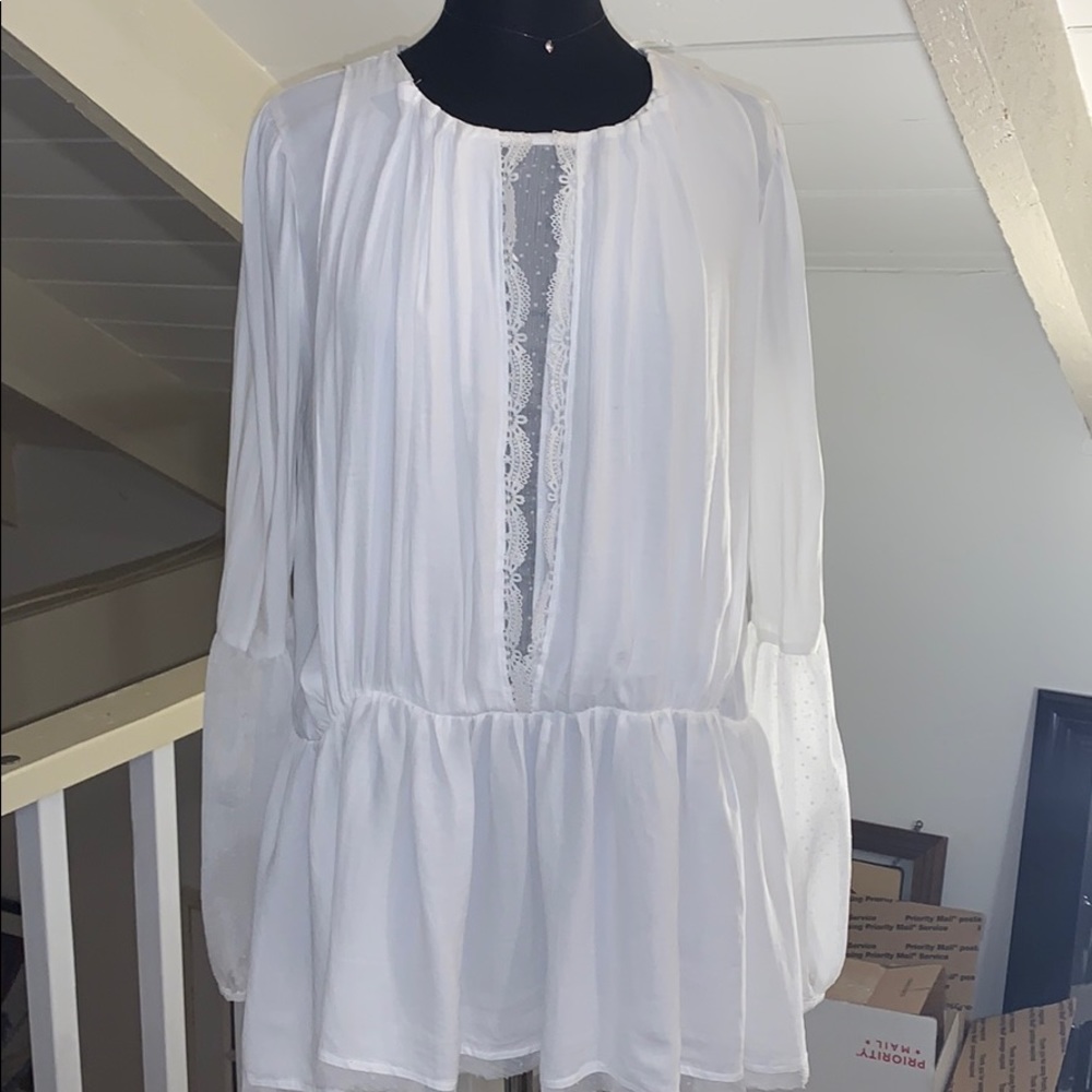 FreePeople lace and White Kong's leave shirt